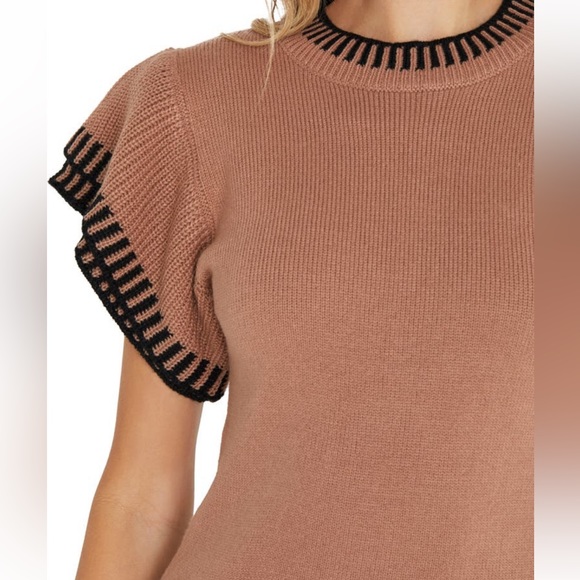 NWOT Vici Collection Contrast Sweater Top - Mocha - Picture 4 of 6